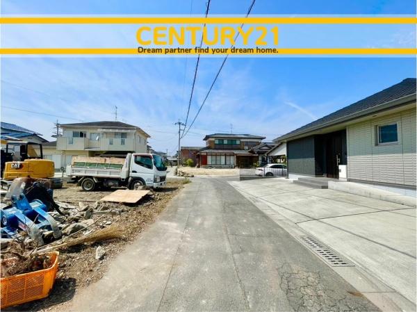 佐賀市西与賀町厘外　全1棟