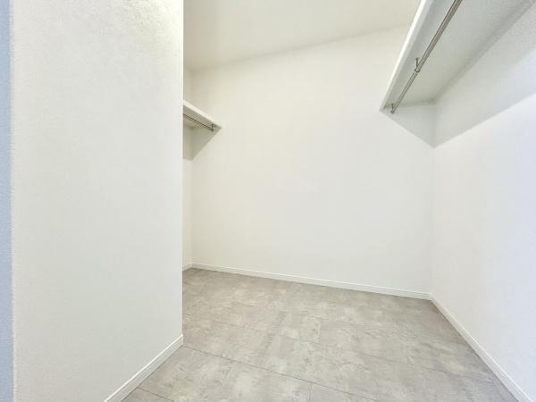 小郡市福童　全1棟