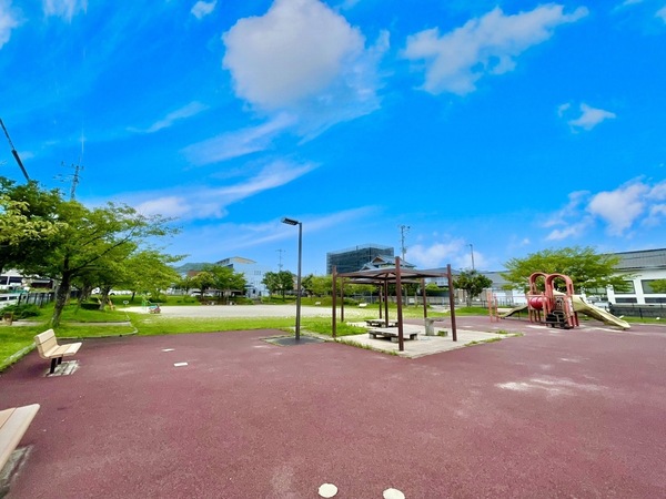 筑紫野市原田８丁目の中古一戸建て(原田中町公園)