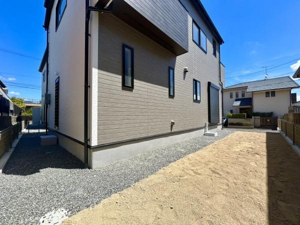 南区柏原2丁目　2号棟　全2棟