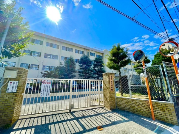 福岡市南区和田４丁目の中古一戸建て(福岡市立三宅小学校)