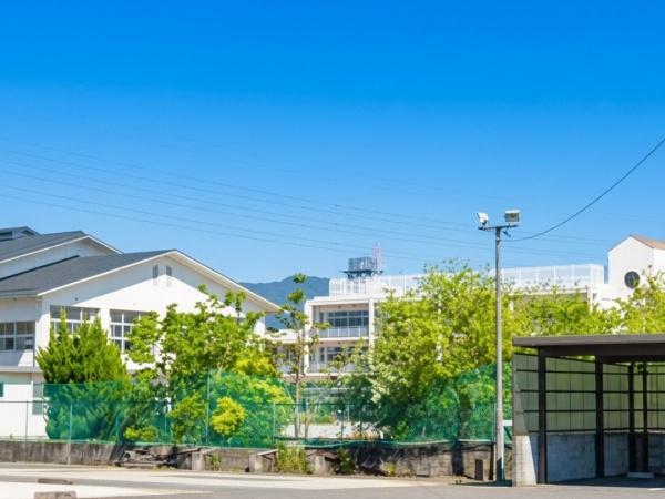 佐賀市高木瀬東1丁目第九1号棟全2棟(佐賀市立城北中学校)