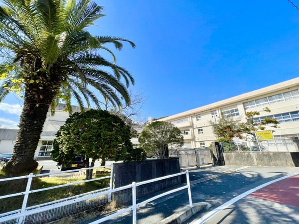 太宰府市国分３丁目の土地(太宰府市立国分小学校)