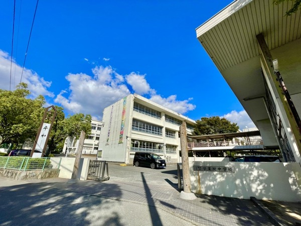 太宰府市国分３丁目の土地(太宰府市立学業院中学校)