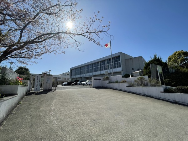 太宰府市梅香苑２丁目の土地(太宰府市立太宰府南小学校)