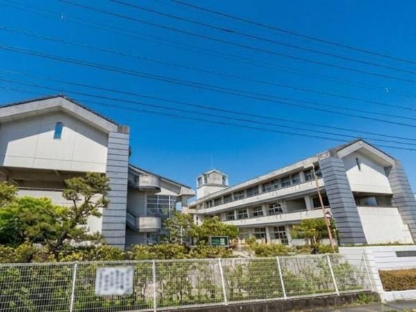 佐賀市本庄町本庄第4全1棟(佐賀市立城西中学校)