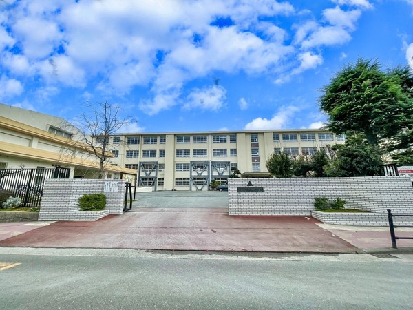 福岡市南区那の川１丁目の土地(福岡市立高宮中学校)