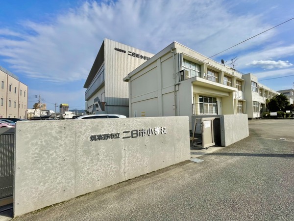 筑紫野市二日市西3丁目　2号棟　全4棟(筑紫野市立二日市小学校)