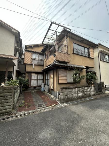 新着　日下町5丁目　一戸建て