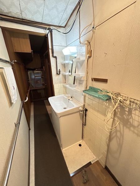 新着中本4丁目　テラスハウス