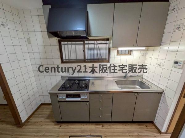 新着　三ノ瀬3丁目　一戸建て