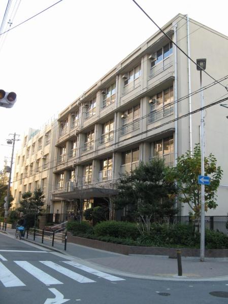 大阪市城東区成育４丁目の土地(大阪市立蒲生中学校)