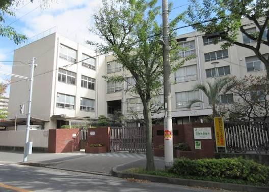 新着　大阪城公園スカイハイツ　3F(大阪市立鴫野小学校)