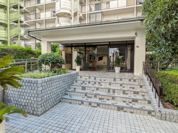 新着　大阪城公園スカイハイツ　3F