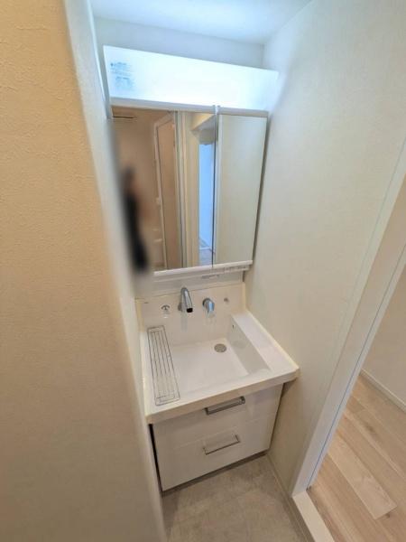 新着　シャルム小坂壱番館　3F