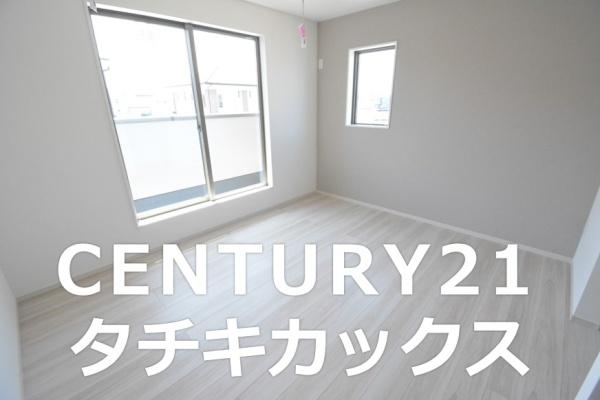 アーバンスタイル　結城郡八千代町１期　全３棟　２号棟