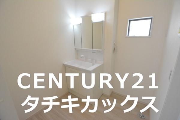 アーバンスタイル　結城郡八千代町１期　全３棟　２号棟