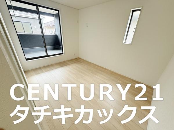 グレイドルガーデン　幸手市西第５　１号棟