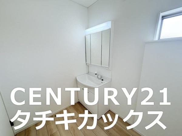 グレイドルガーデン　幸手市西第５　１号棟