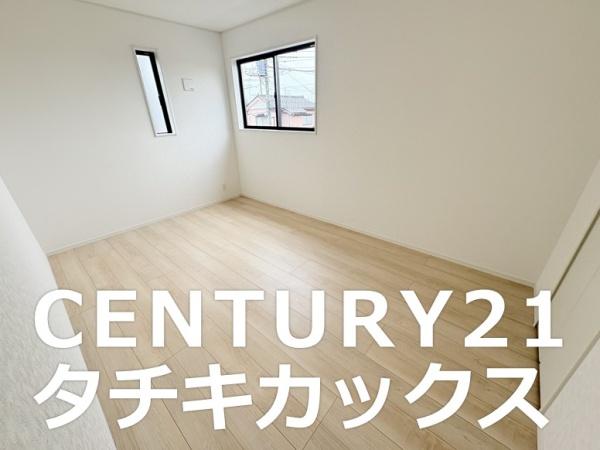 グレイドルガーデン　幸手市西第５　２号棟