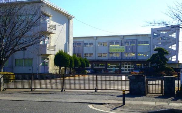 グラファーレ　杉戸町高野台南２期　１号棟(杉戸町立西小学校)