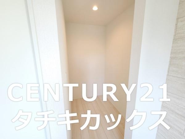 グラファーレ　杉戸町高野台南２期　２号棟