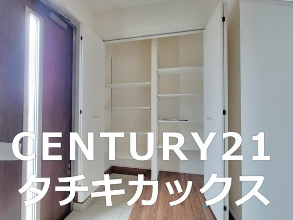 リーブルガーデン 坂東辺田第3 全2棟 1号棟(収納)