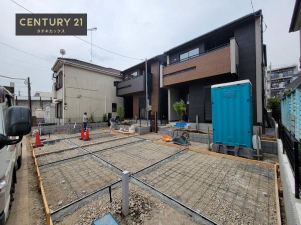 ブルーミングガーデン　久喜市久喜東５丁目全２棟　２号棟