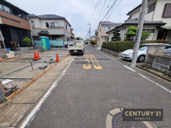 ブルーミングガーデン　久喜市久喜東５丁目全２棟　２号棟