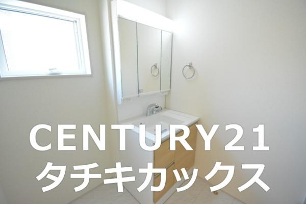 リーブルガーデン　第５小山西城南　全２棟　１号棟