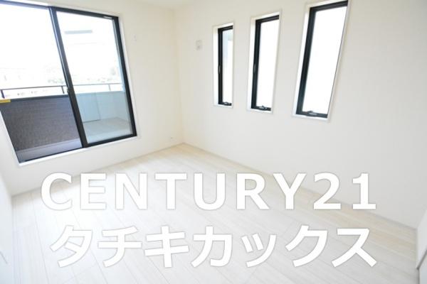 リーブルガーデン　第５小山西城南　全２棟　２号棟