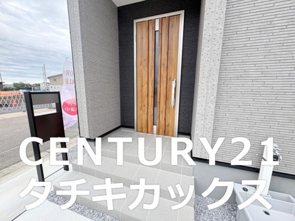 リーブルガーデン 第1小山城西 全1棟 1号棟(玄関)