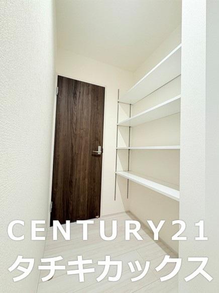 リーブルガーデン 第1小山城西 全1棟 1号棟(収納)