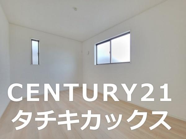 クレイドルガーデン　結城市結城第４２　全２棟　２号棟