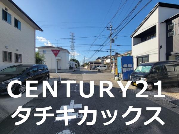 グラファーレ 小山市犬塚3期 全1棟(前面道路含む現地写真)