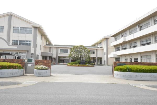 リーブルガーデン　加須旗井第１１　全３棟　８号棟(加須市立大利根中学校)