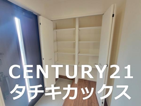 リーブルガーデン　境第６　全３棟　１号棟