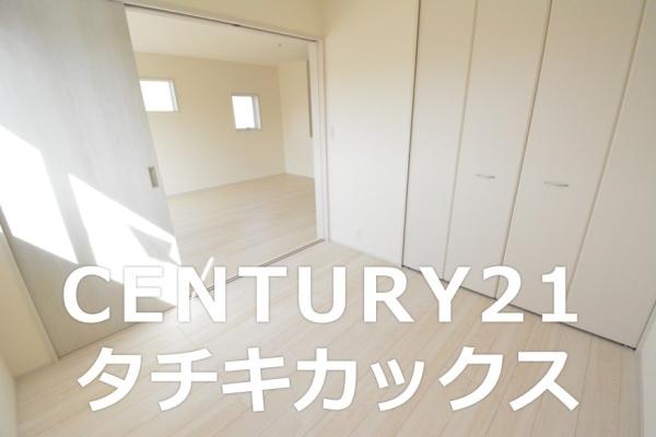 リーブルガーデン　古河諸川第１３　全２棟　１号棟