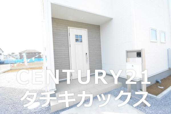 リーブルガーデン　古河諸川第１３　全２棟　１号棟