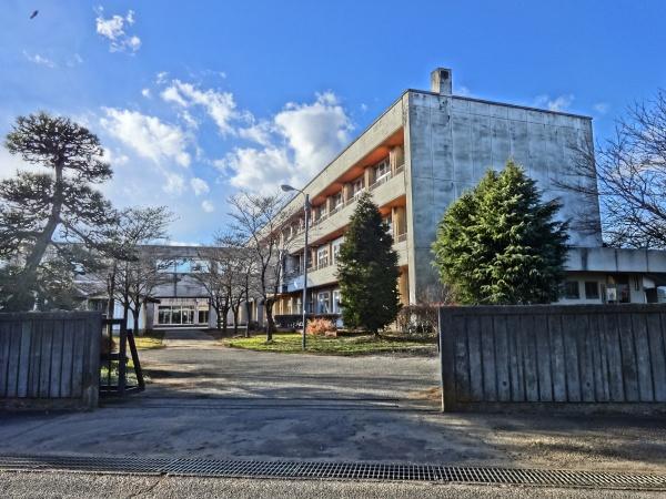 クレイドルガーデン　常総市豊岡町第３　全１棟(常総市立豊岡小学校)