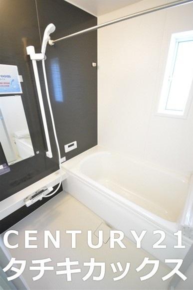 クレイドルガーデン　常総市新石下第８　全２棟　１号棟