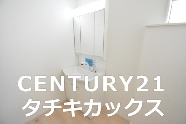 クレイドルガーデン　常総市新石下第８　全２棟　１号棟