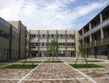 クレイドルガーデン　常総市山口第２　全２棟　２号棟(常総市立石下中学校)