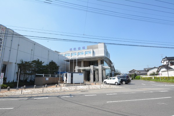 リーブルガーデン　第３境　全１棟(境町役場)