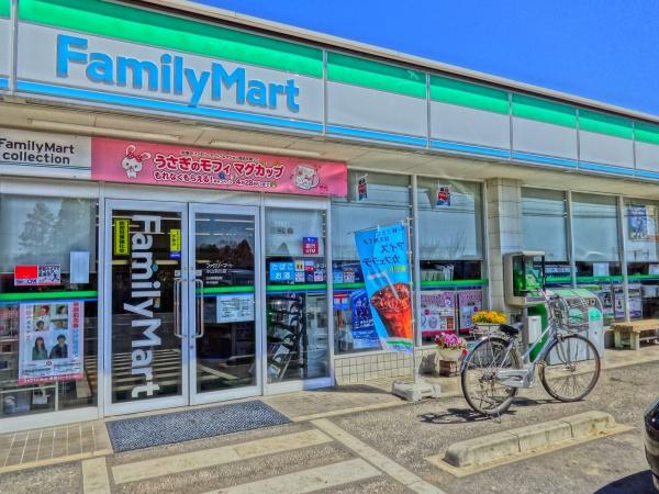 リーブルガーデン　第１小山中久喜　全５棟　４号棟(ファミリーマート小山中久喜店)