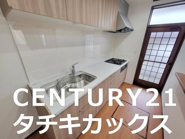 筑西市下岡崎２丁目　中古住宅