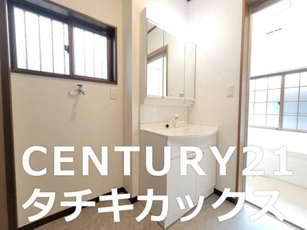 筑西市下岡崎２丁目の中古一戸建て