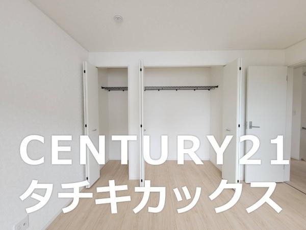 クレイドルガーデン　小山市喜沢第８　全３棟　２号棟