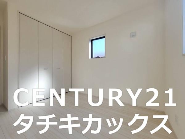 リーブルガーデン　春日部市一ノ割第８　全２棟　２号棟