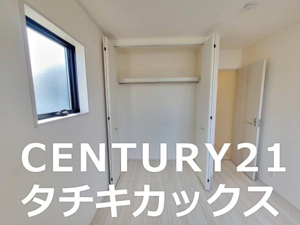 リーブルガーデン　春日部市一ノ割第８　全２棟　２号棟